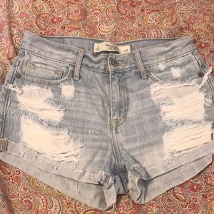 Abercrombie & Fitch jean shorts
